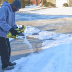 Kaya Tuzunu Atlayın: Bu Alternatif Araba Yolu Buz Çözücü Daha Ilıman Kışlar İçin Mükemmel