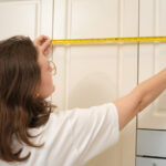 Basit ve Modaya Uygun Bir Yükseltmeyle Mutfak Dolaplarınızın Önüne İlgi Çekin