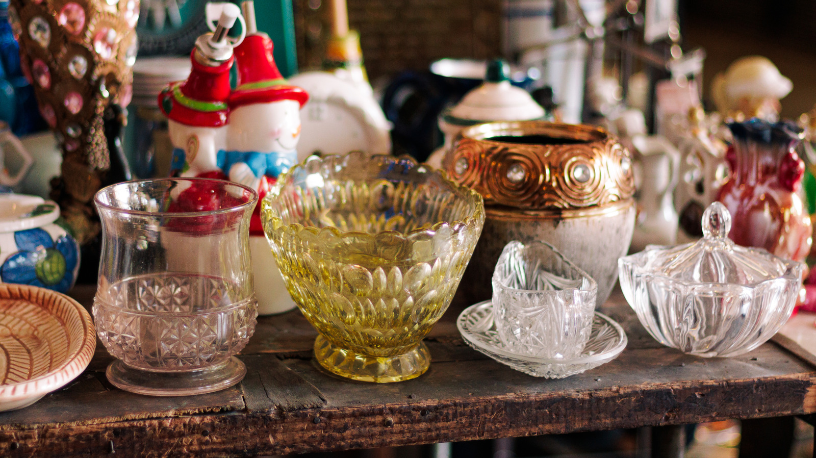 Kullanılmış Camı En İyi Çekmece Düzenleyiciye Dönüştürün