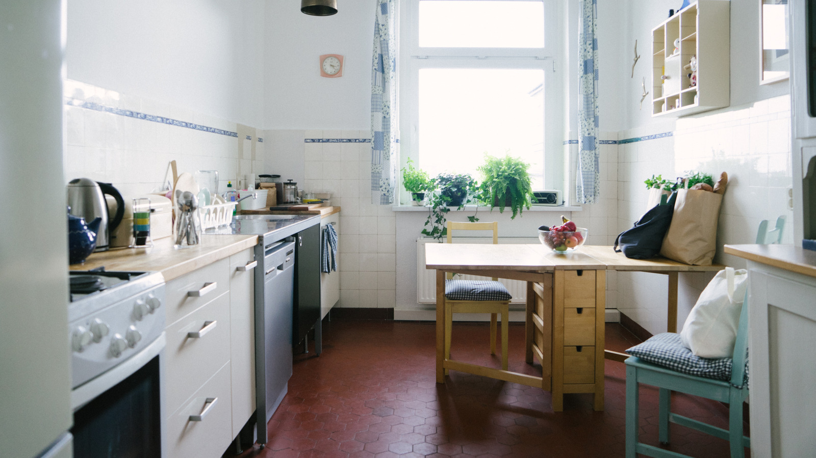 Yeni Bir Yasa Kaliforniya'daki Kiracıları Bu Cihazları Satın Alma Zorluğundan Kurtaracak