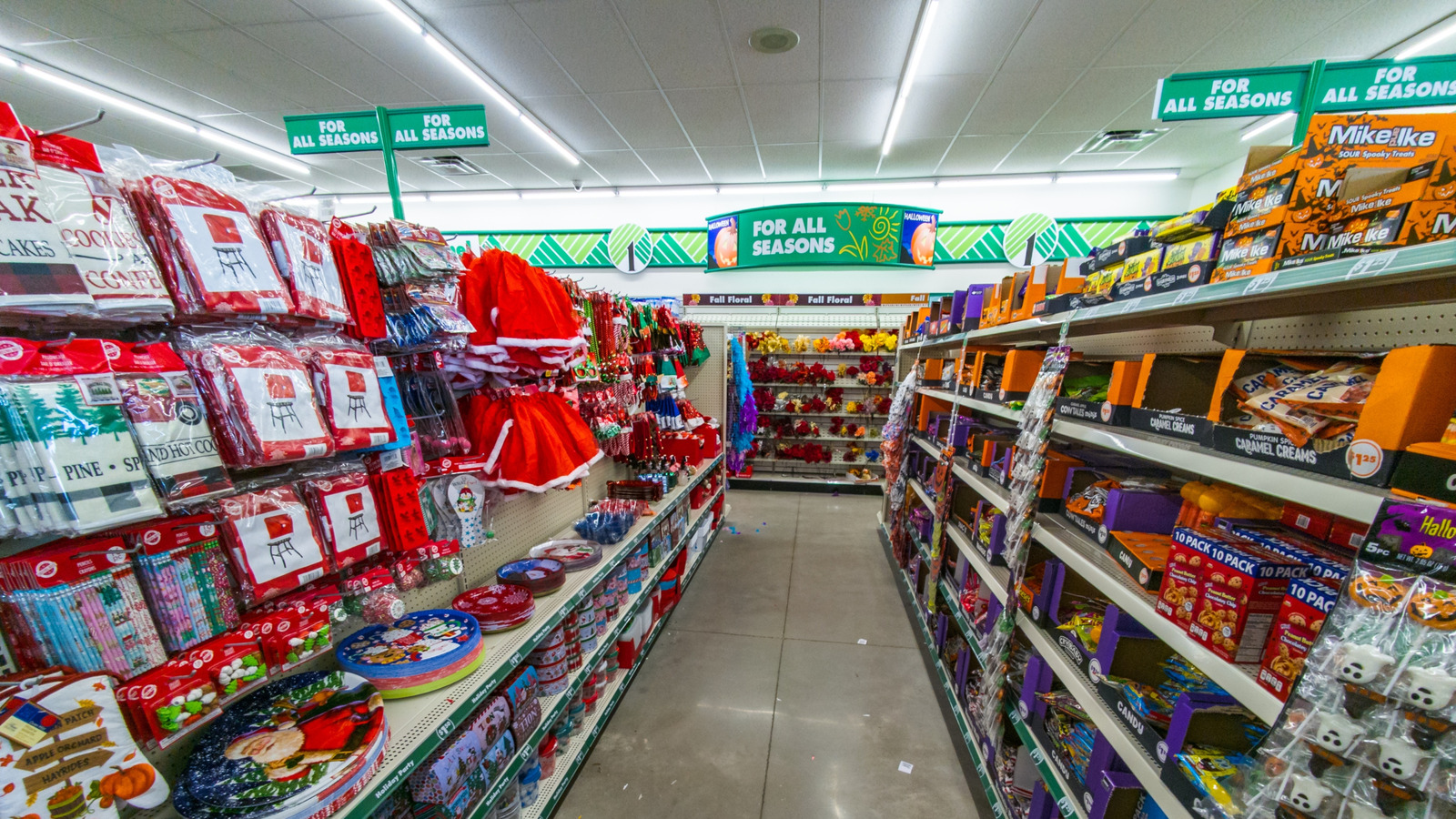 Kendin Yap Bir Dolar Ağacı Bütçesinde Sevimli Bir Noel Köyü