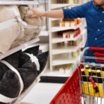 Walmart'ın Çömlekçilik Ahır Yorganı İçin Harika Bir Dupe'si Var ve Daha Fazla Renkle Geliyor