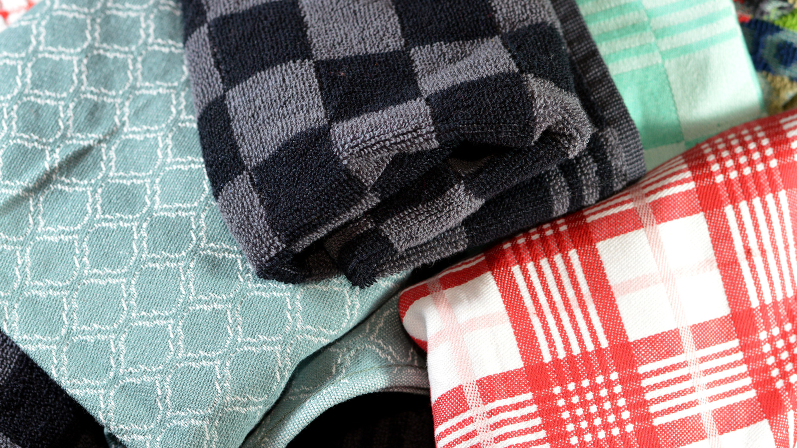 Onları Mükemmel Bir Şekilde Organize Eden Mutfak Çay Havlusu Saklama Çözümü