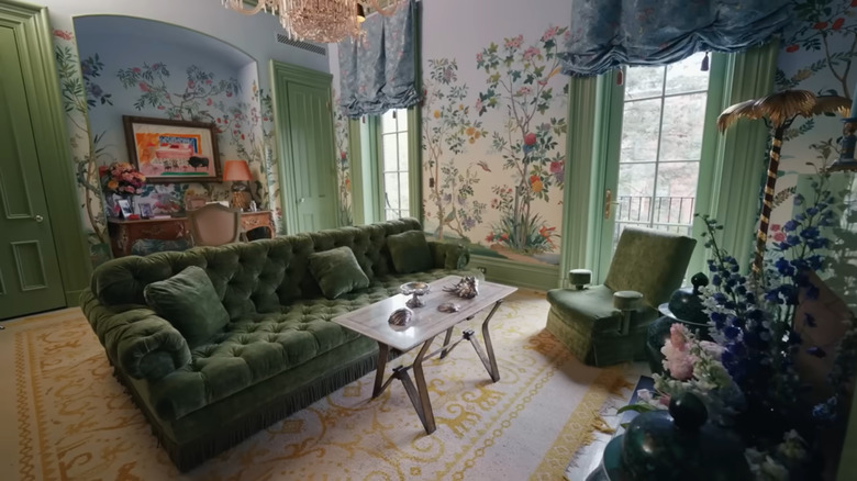 maksimalist yeşil mavi oturma odası