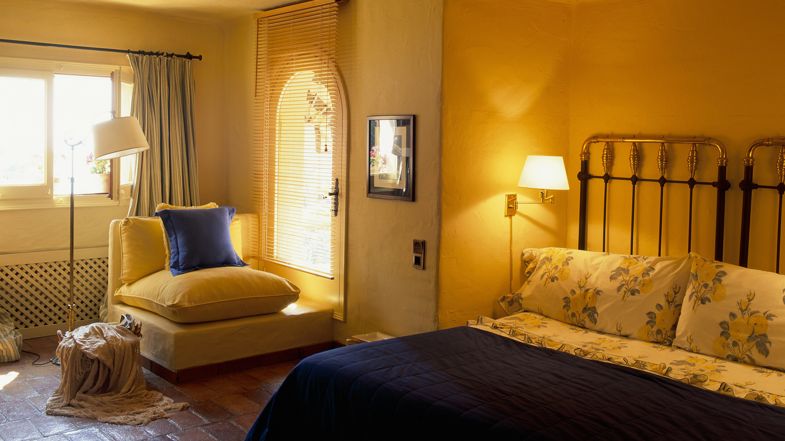 Bu Kış Yatak Odanızı Elektrikli Isıtıcı Olmadan Isıtmanın En İyi 11 Yolu