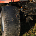 Düz Çim Biçme Makinesi Lastiği İçin En İyi Kendin Yap Çözümleri