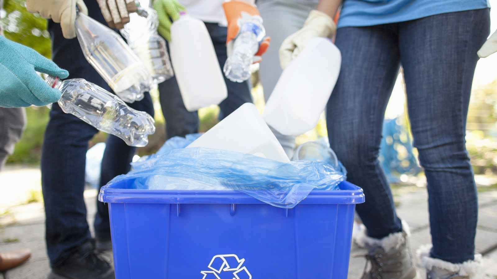 Plastik Şişeleri Atmayın: Akıllıca Ayakkabı Saklamak İçin Bunları Kullanın