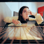 Fırınınızdaki Kokuları Gidermenin Doğal ve Ekonomik Yolu