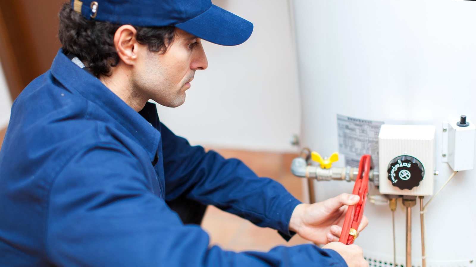 Su Isıtıcınız Neden Kokar ve Bu Konuda Ne Yapmalısınız?