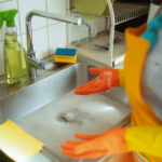 Tıkanmış ve Kokan Bir Gideri Bu Mutfak Temeliyle Temizleyebilir misiniz? İşte Bildiklerimiz