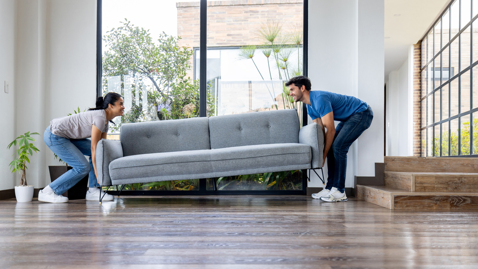 Bazı İnsanların Sevdiği Minimalist Mobilya Deneyi