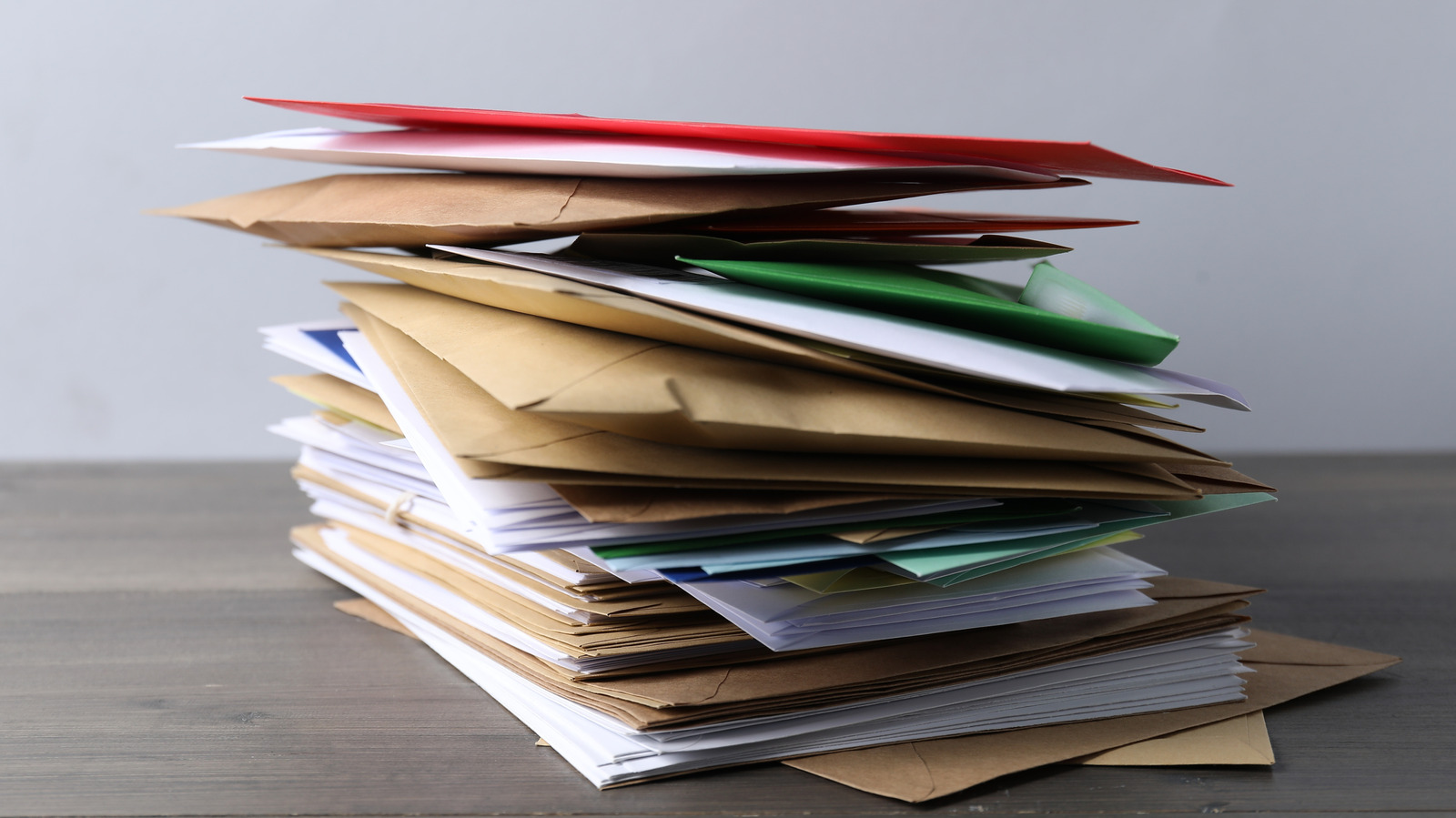 Sevimli ve Uygun Fiyatlı Bir Dolar Ağacı Kendin Yap ile Posta ve Kağıtları Düzenleyin ve Düzenleyin