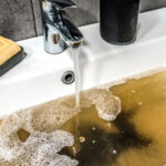 Lavaboya Soda Dökmek Gideri Sihirli Bir Şekilde Temizler mi? İşte Gerçek