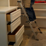 Dolabınızın Yenilenmesine Doku Ekleyecek Boyama Tekniği