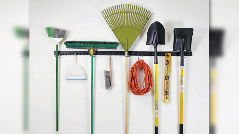 Garaja monte edilmiş Yukon duvara monte alet düzenleyici