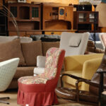 İkinci El Mağazasında Bulabileceğiniz Çok Değerli Retro Sandalyeler