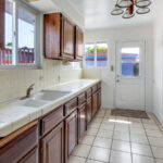 Kimsenin Mutfağınızda Görmek İstemediği Backsplash ve Döşeme Hatası