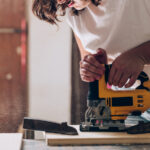 Şaşırtıcı Derecede Uygun Fiyatlı Malzemelerle Harika Bir Kendin Yap Yatak Başlığı Yapın