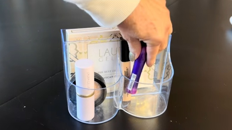 çatal bıçak tutucusu makyaj organizatörü