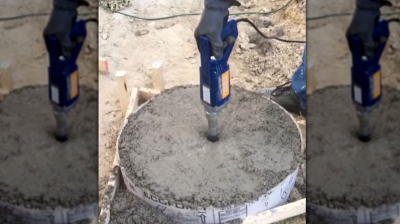 Chicago Electric 3/4 HP Beton Vibratörü kullanımda