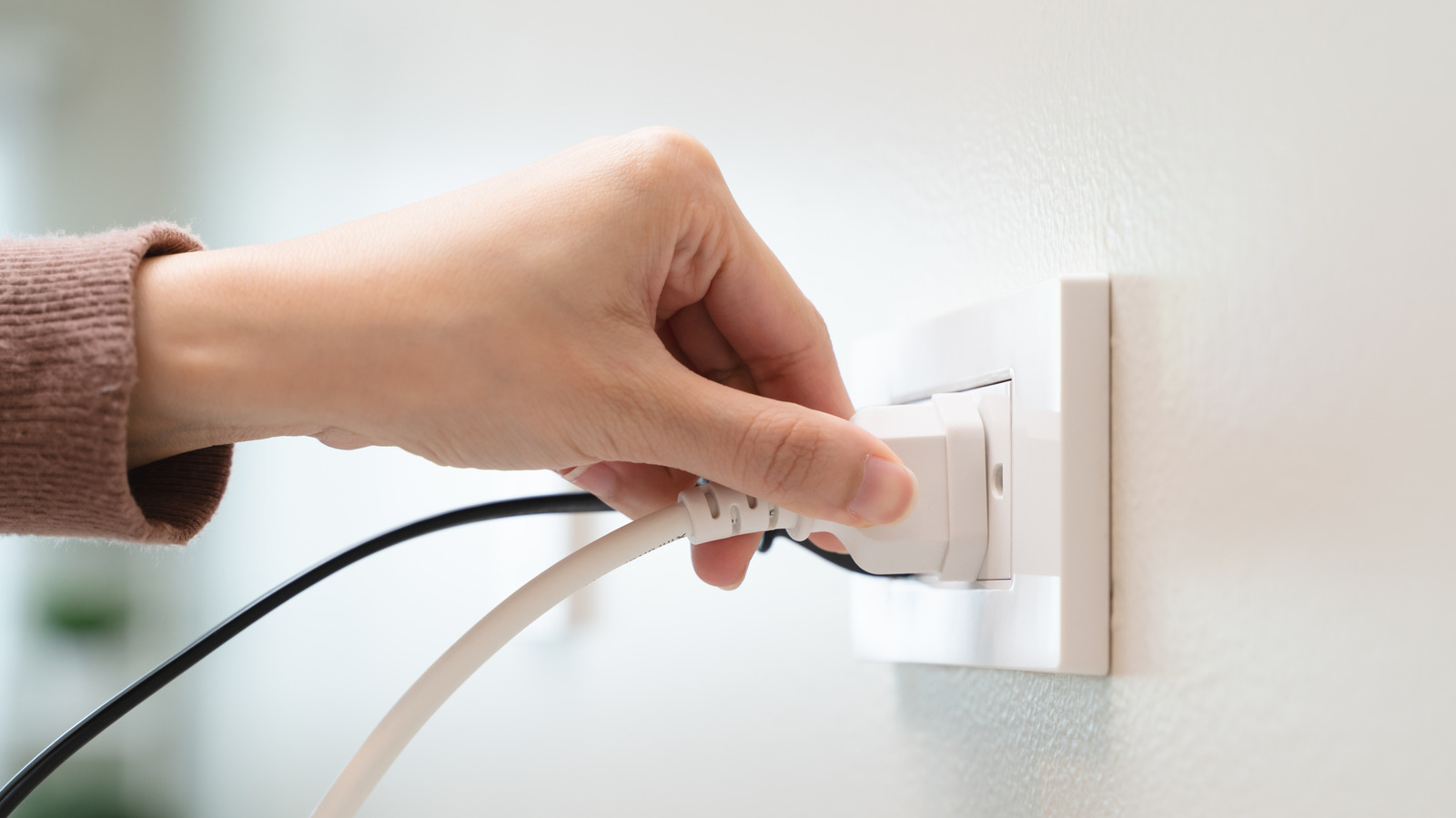 Hangi Ev Eşyalarının Bütün Gece Boyunca Bırakılması Uygundur?