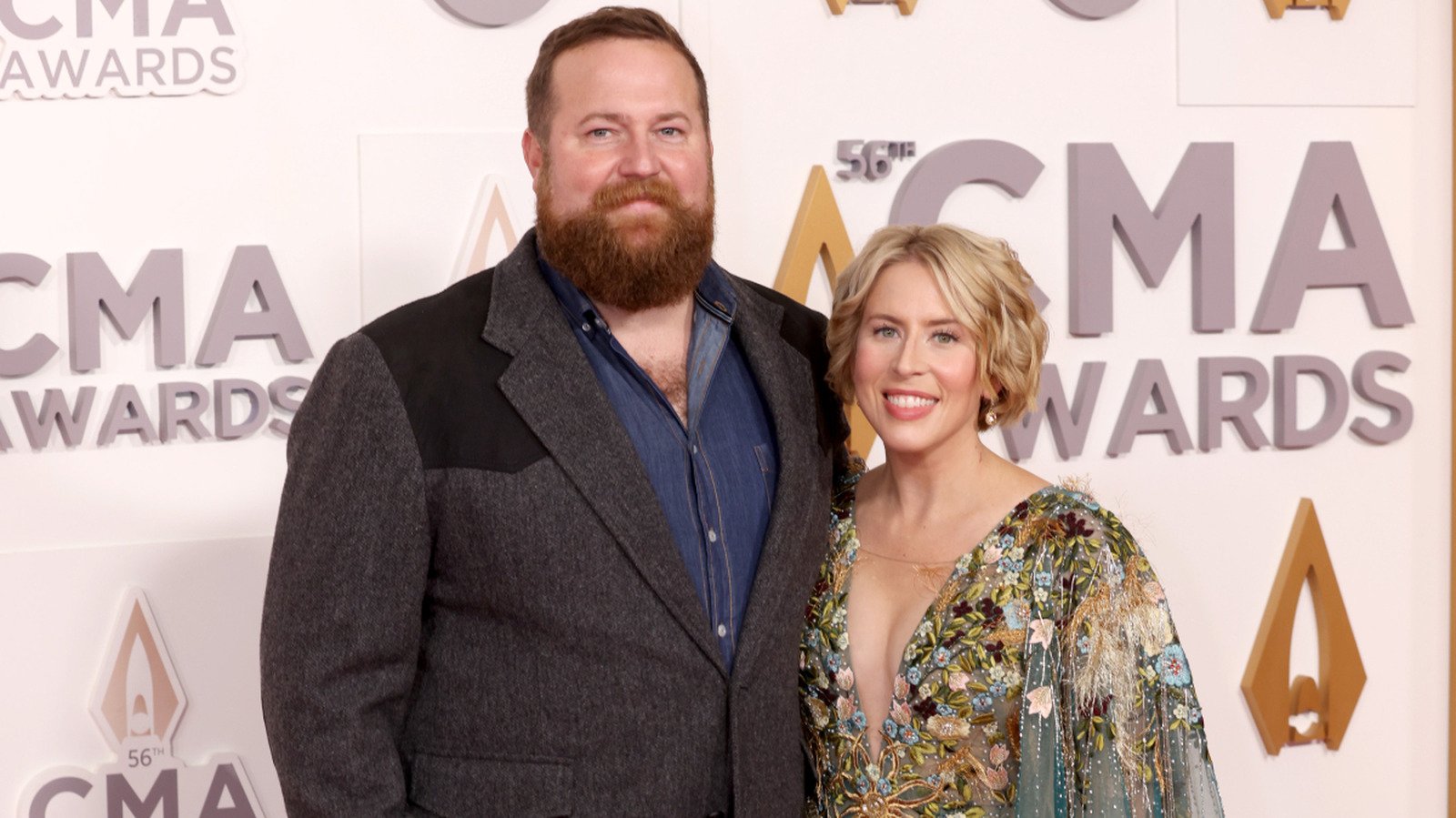 HGTV'den Ben Napier Eski Bir Ön Kapıyı Şık Bir Takı Saklama Çözümüne Nasıl Dönüştürüyor?