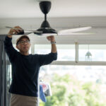 Buharlı Bir Hack ile Tavan Vantilatörü Tozu'na Elveda Deyin