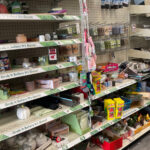 Mükemmel Orta Vazo Olarak İkiye Katlanan Dolar Ağacı Banyo Öğesi