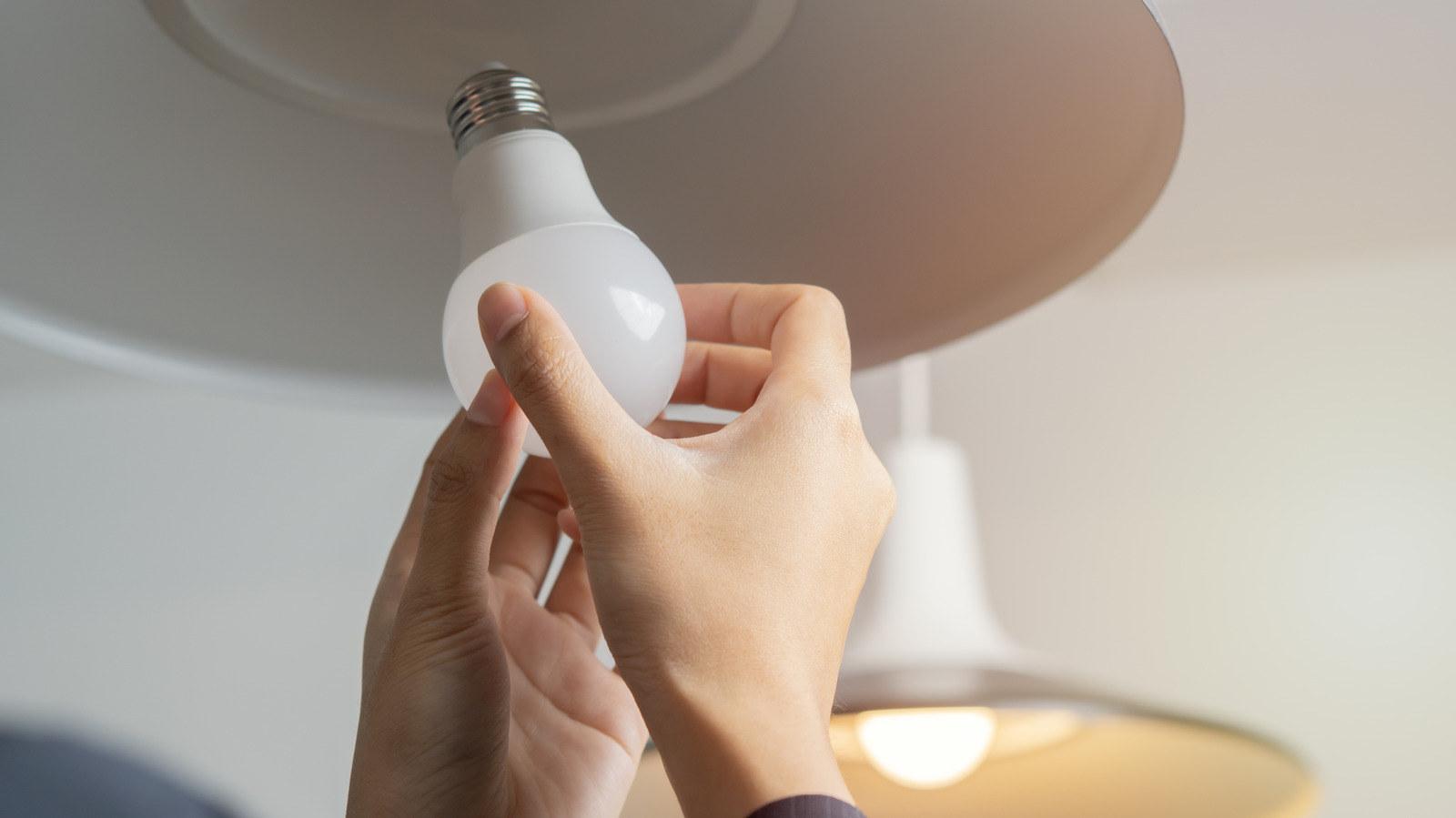 Titreşen LED Ampul Sorunları Nasıl Giderilir