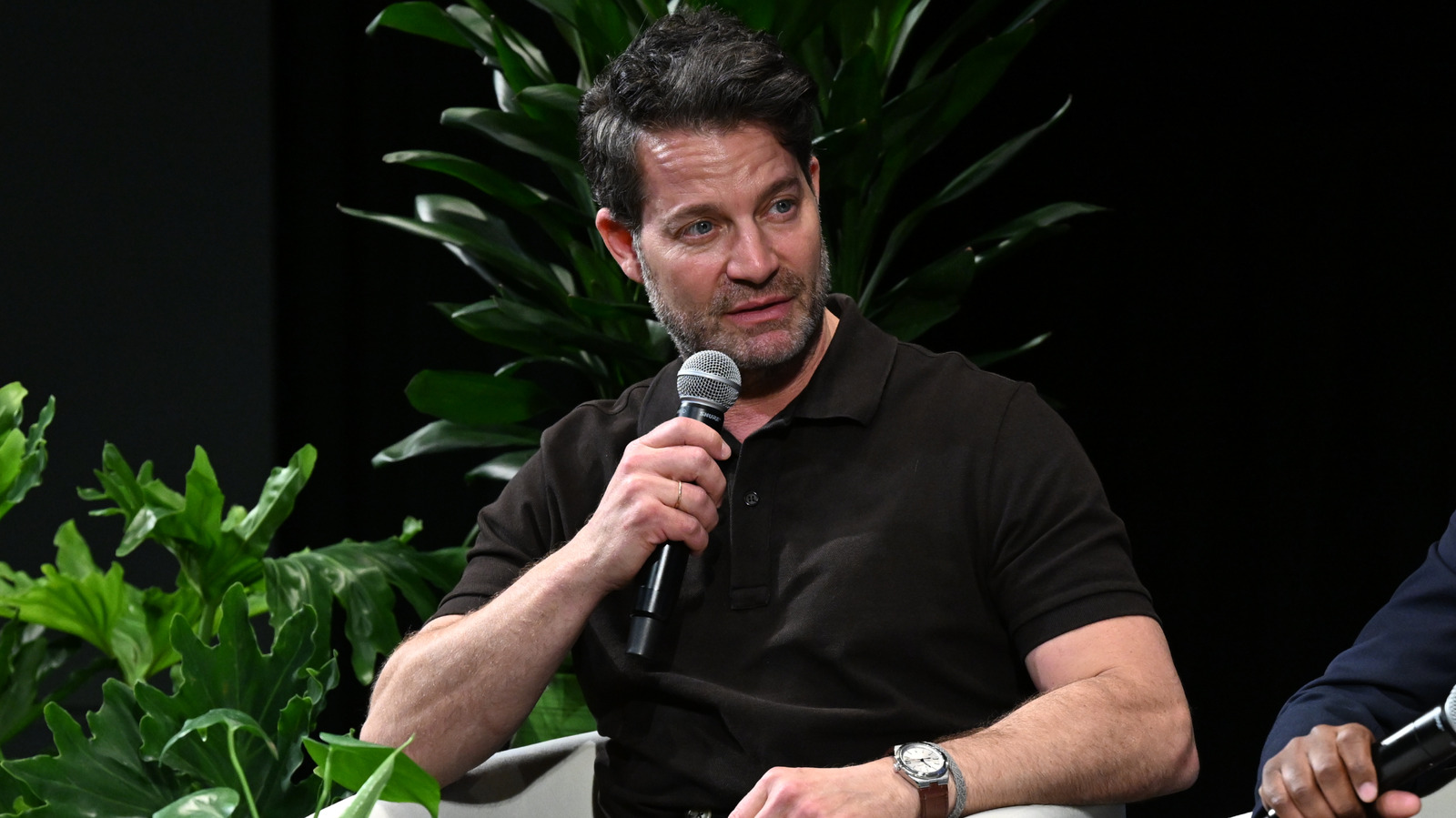 Artık Yararsız Girişlere Son: Nate Berkus'un Küçük Apartman Depolaması İçin En İyi Tavsiyesi