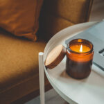 Bu DIY ile Eski Bir Mum Kavanoz Kapağını Akıllı Bir Depolama Çözümüne Dönüştürün