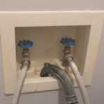 Çamaşır Makinesi Bağlantısını Gizlemek ve Depolama Alanınızı İkiye Katlamak için Kendin Yap Çözümü