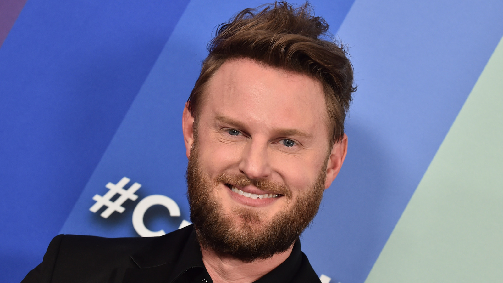 Bobby Berk'in Düzenli Bir Ev Sağlamak İçin En İyi Çözümü (Stres Olmadan)