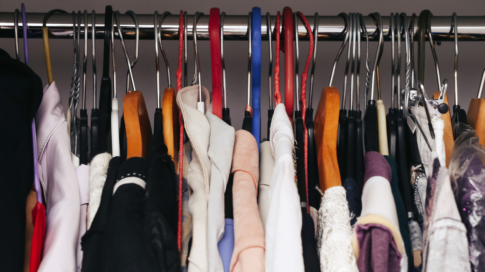 Havasız Dolabınıza Havalandırma Eklemenin Basit ve Ekonomik Yolları