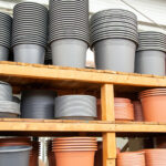 Herhangi Bir Plastik Ekiciye Pişmiş Toprak Yükseltmesi Sağlayan Kolay DIY