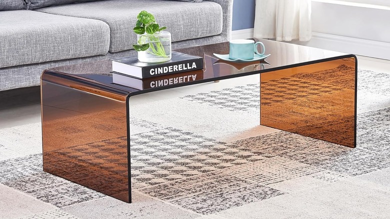 kehribar renkli cam sehpa