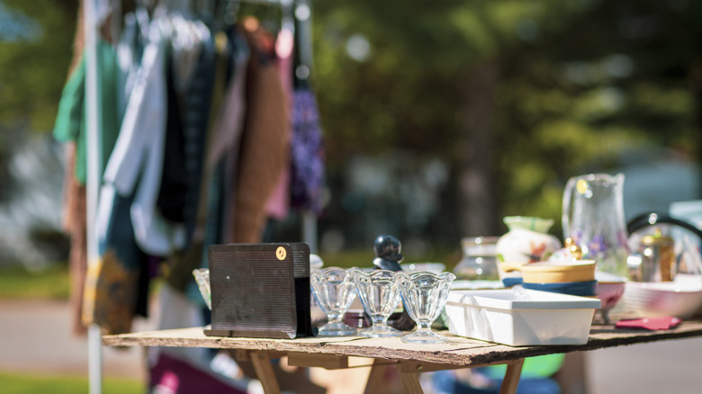 garaj satışında tam masa