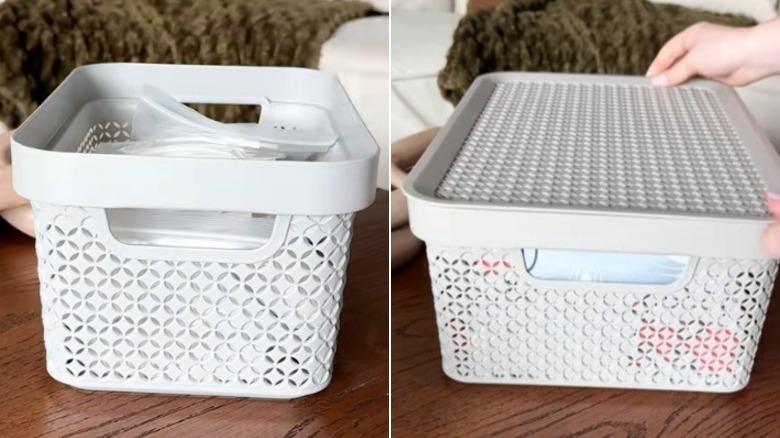 Bej renkli bir bölümün yanındaki sehpanın üzerinde iki Dolar Ağacı sepetini gösteren bir TikTok videosunun ekran görüntüsü.