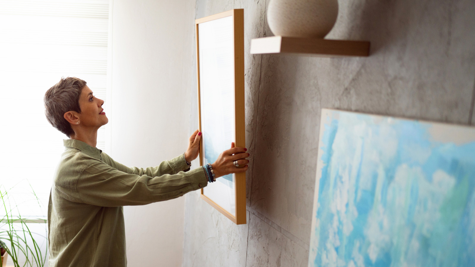 Bu Diskodan Esinlenen Dolar Ağacının Yardımıyla DIY Benzersiz Duvar Sanatı