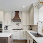 Kullanılmayan Alanı Ekstra Depolama Alanına Dönüştüren Geleneksel Mutfak Özelliği