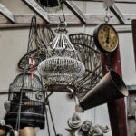 Bahçenize Güzel Işık ve Çekicilik Katmak İçin Vintage Bir Kuş Kafesi Kullanın