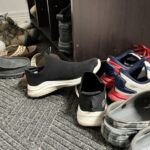 Açık Depolama Çamur Odanızı Düzenli Tutma Şeklinizi Değiştirecek