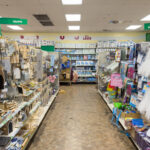 Bu Baharda Tezgah Üstü Depolama Alanınızı Sevimli Bir Dolar Ağacı DIY ile Yükseltin