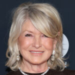 Beklenmedik Mutfak Esansiyel Martha Stewart Kiler Raflarını Korumak İçin Kullanıyor