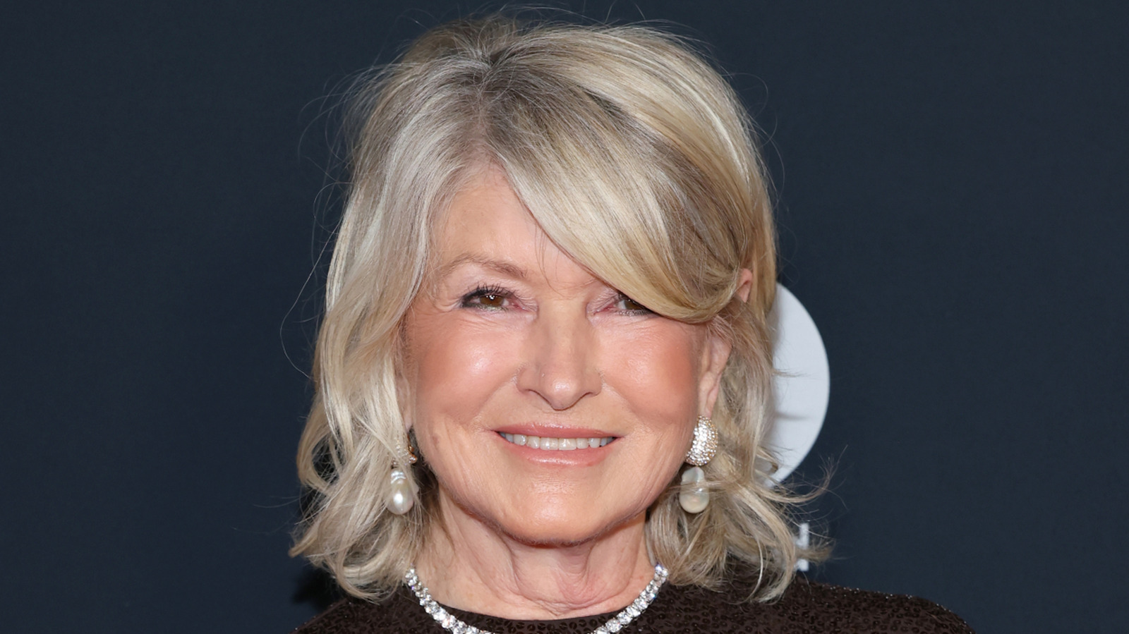 Beklenmedik Mutfak Esansiyel Martha Stewart Kiler Raflarını Korumak İçin Kullanıyor