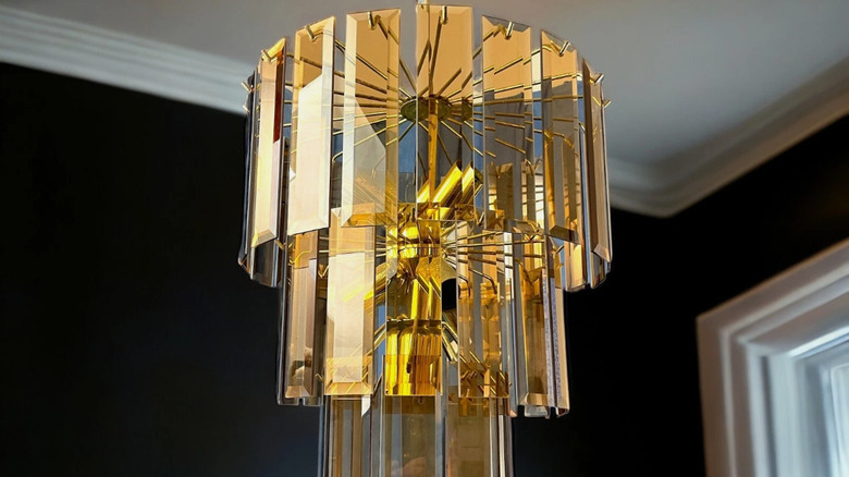 1980'lerden kalma füme camlı avize