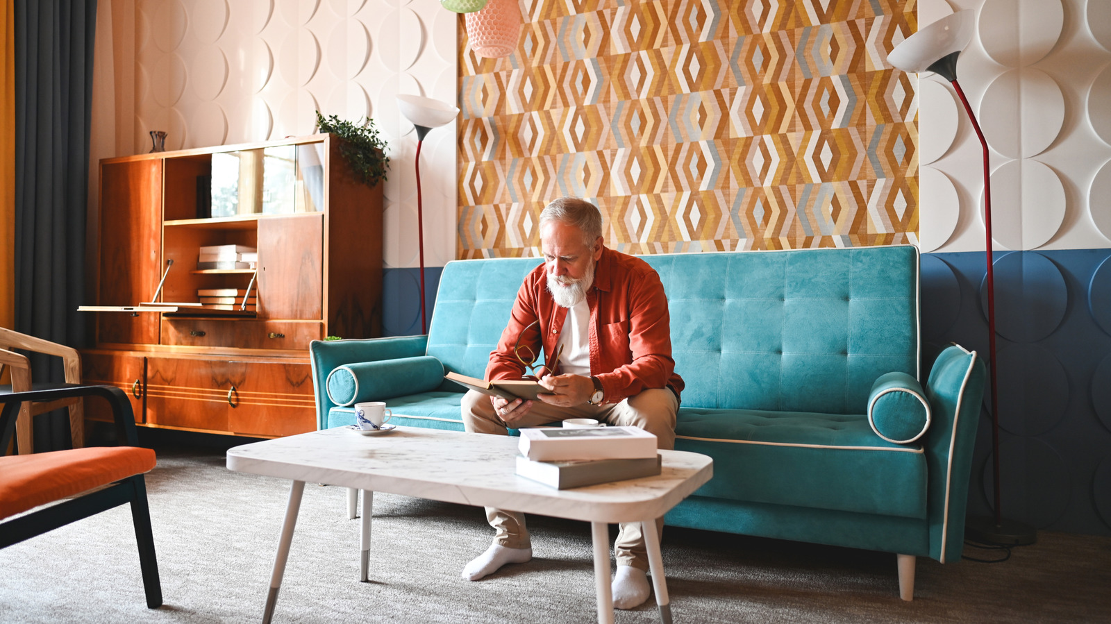 Vintage Bir Evi Güzel Bir Şekilde Tamamlayabilen Costco Konsolu