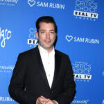 Jonathan Scott'ın Yükseltilmiş Bir Görünüm İçin Şömineyi Şekillendirmenin Favori Yolu