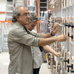 Çok Parlak ve Modern Görünen Az Değerlendirilmiş Donanım Kaplaması