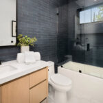 Banyonuzu Düzenlemek İçin Dolar Ağacı Kumaş Saklama Kutularını Kullanmanın 9 Basit Basit Yolu